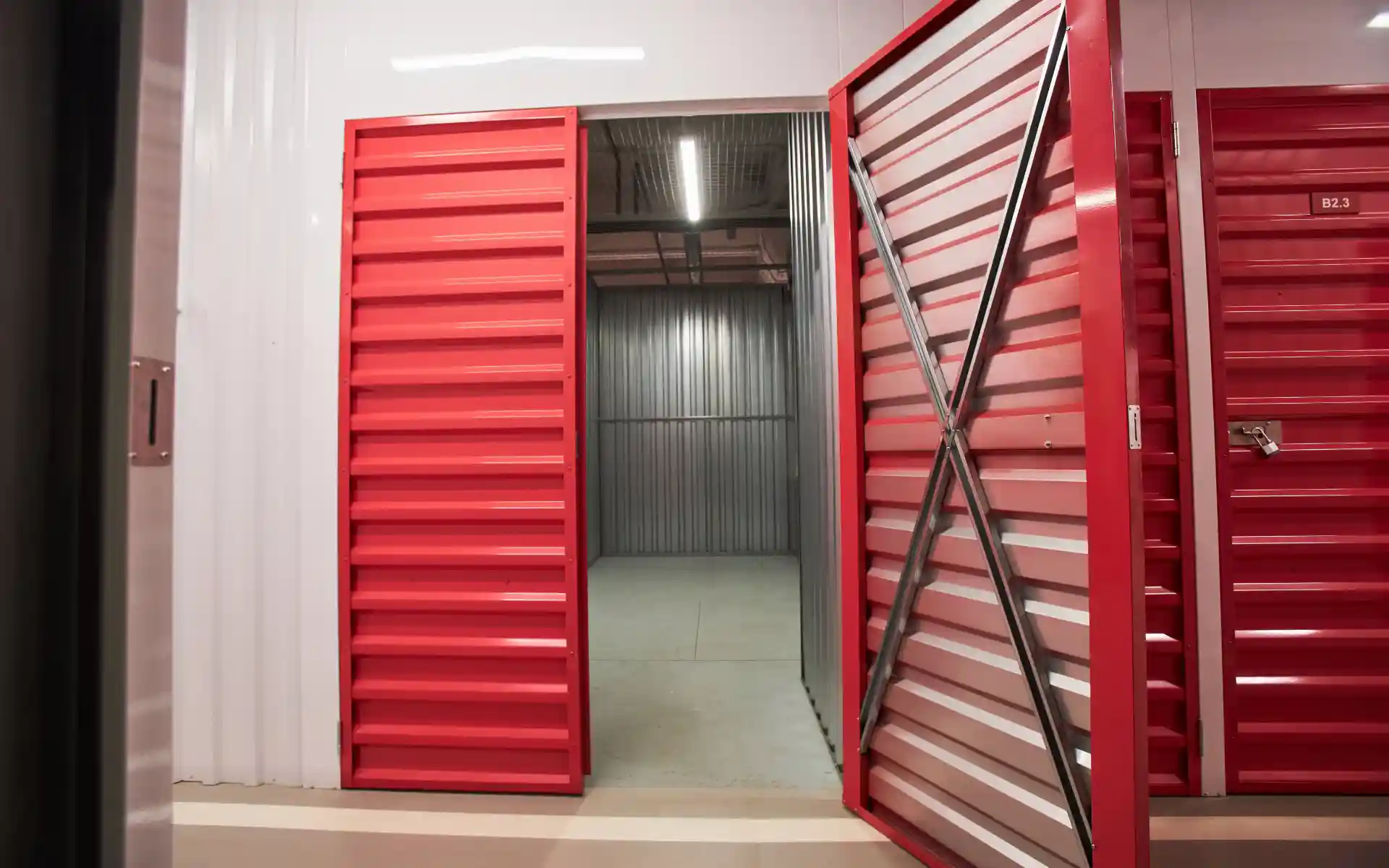 Moove In Swing Door Storage Unit