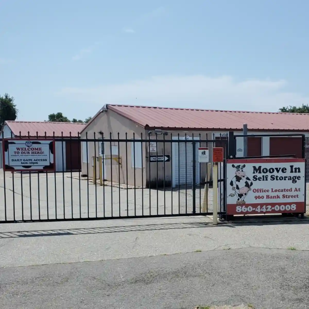 Moove In Storage Location Image New London, CT