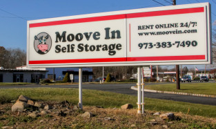 moove in self storage in newton nj